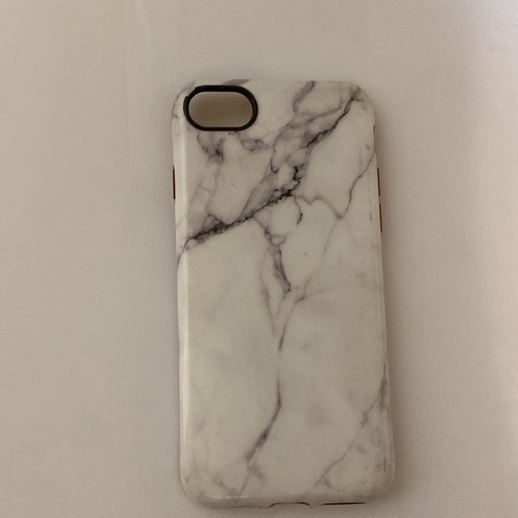 iPhone 7 cases - Picture 3 of 6